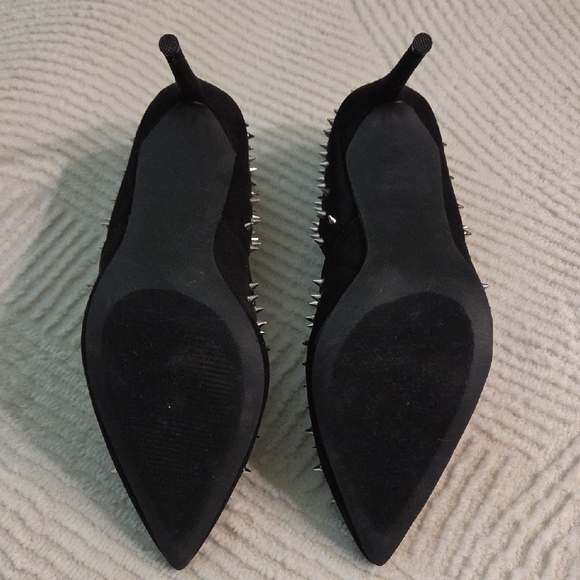 Steve Madden Black Pointed-Toe Spike Stiletto Pumps - Picture 7 of 8